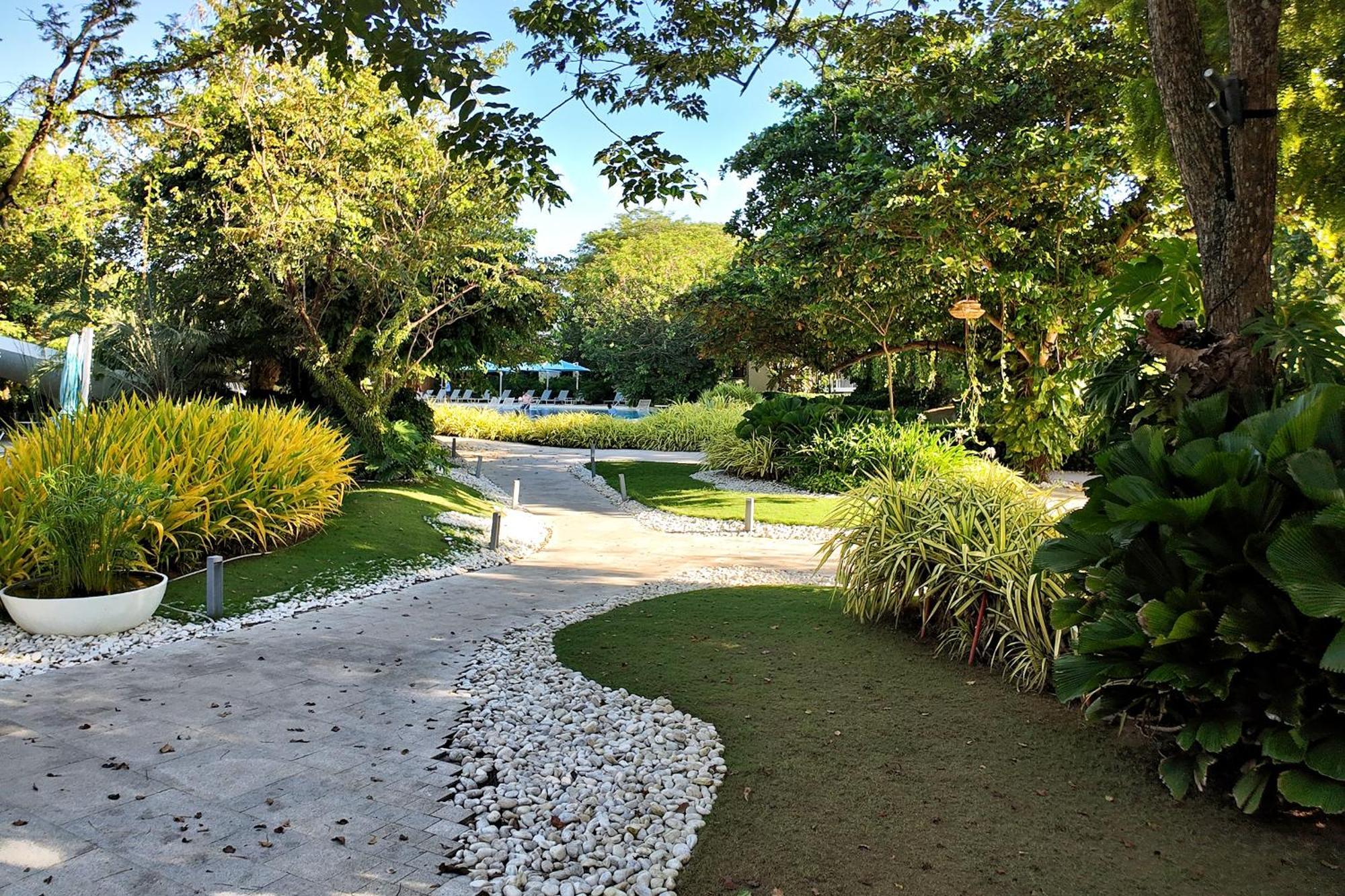 Dominiks Comfort And Silent Studio Tambuli Balcony Pool Mactan Ocean View High Floor Apartment Lapu-Lapu City Exterior photo